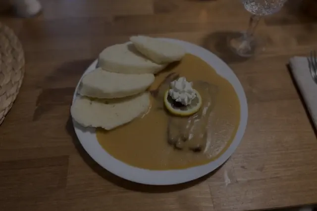Svíčková s knedlíkem